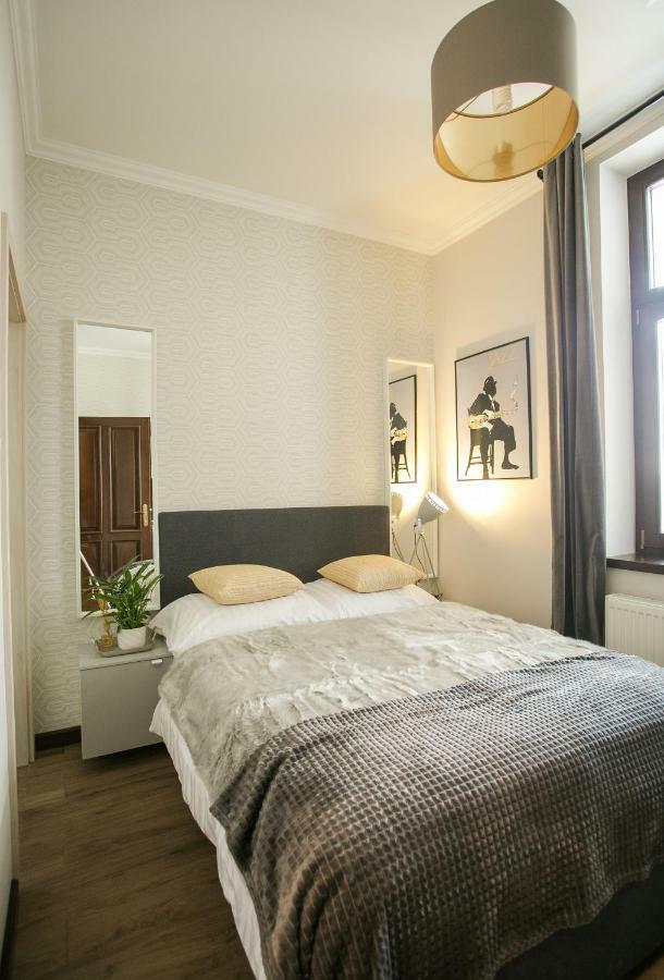 Bed and Breakfast Chicago Vendeghaz Сентеш Экстерьер фото